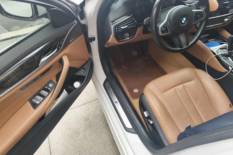 Used BMW 5 Series 2020 530Li Leading Model M Sport Package
