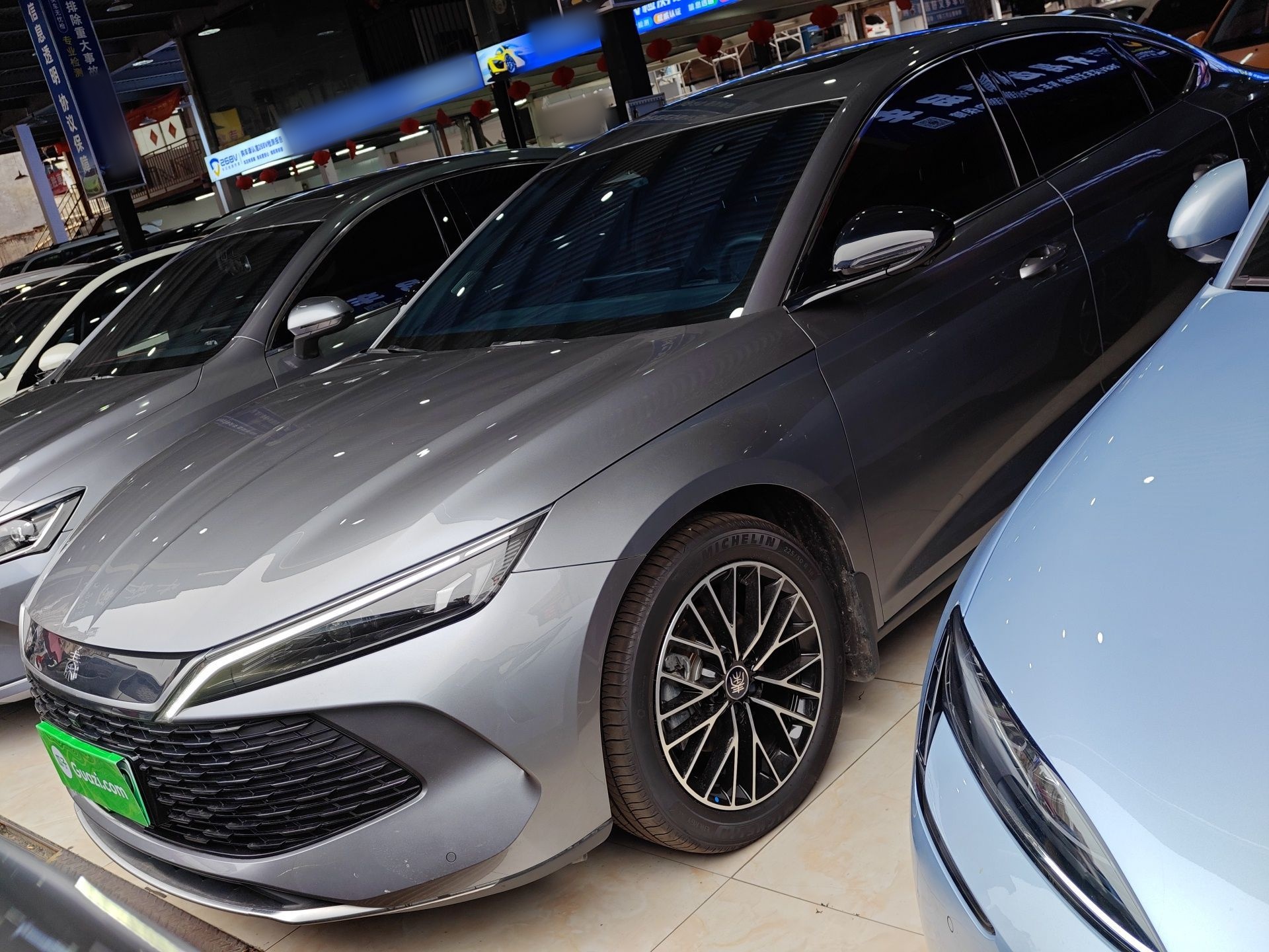 Parte inferior delantera