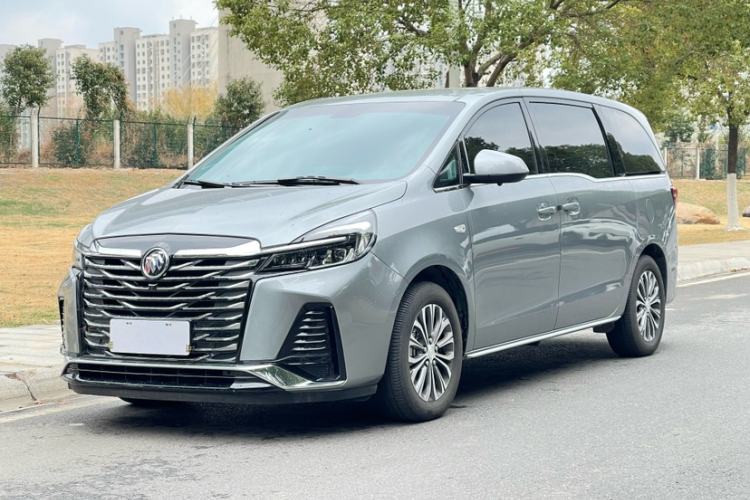 Used Buick GL8 2023 Land Executive Class Comfort Model