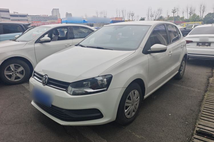 Used Volkswagen Polo 2016 1.4L Manual Fashion Model