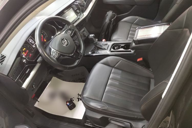 Used Volkswagen Passat 2019 280TSI Business Edition China VI