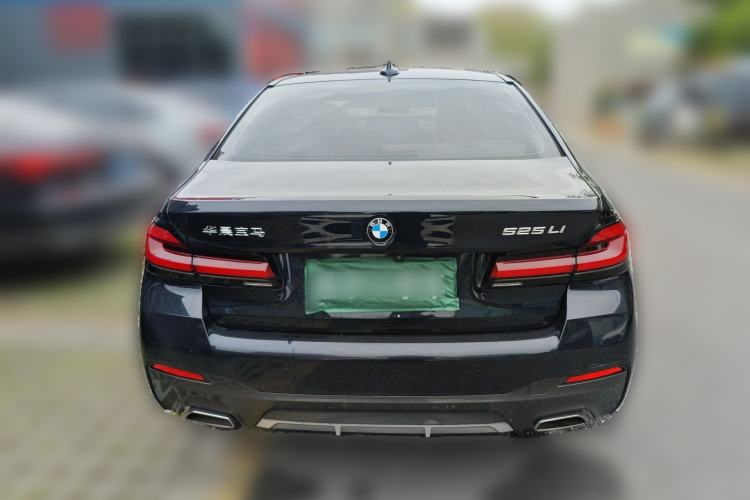 Used BMW 5 Series 2021 Facelifted 525Li M Sport Package
