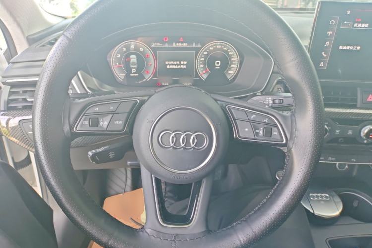 Used Audi A4L 2020 40 TFSI Fashionable and Elegant Model