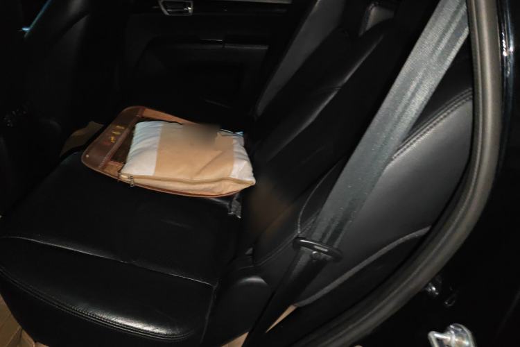 Used Kia Borrego 2008 3.8L Luxury Edition China IV Left Rear Seat