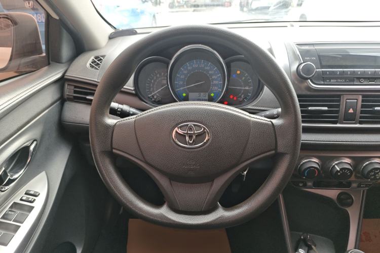 Used Toyota YARiS L Zhi Xuan 2014 1.3E Manual Charm Edition