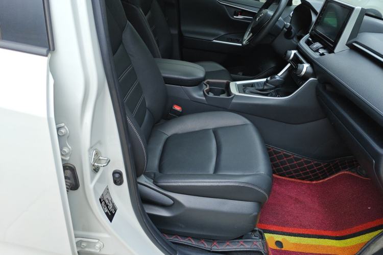 Used Toyota RAV4 2020 2.0L CVT 4x4 Style PLUS Edition
