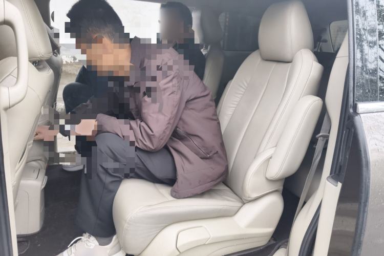 Used Buick GL8 2017 25S Luxury Version China V Standard Left Rear Seat