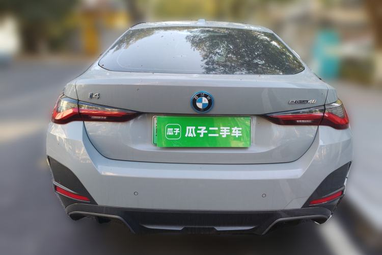 Used BMW i4 2022 eDrive40
