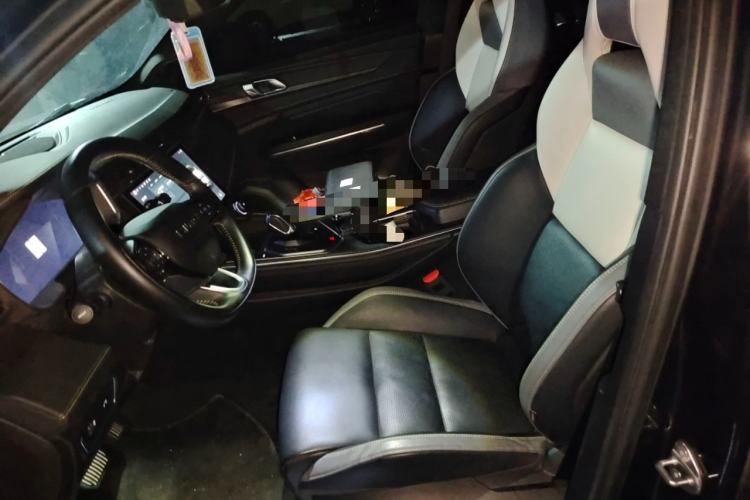 Used Lynk & Co 05 2023 2.0TD Two-Wheel Drive Shine Halo