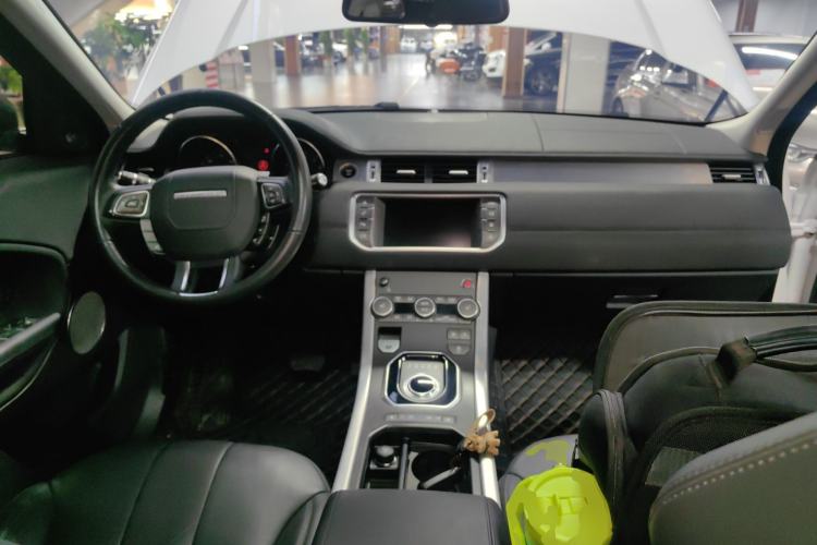 Used Land Rover Range Rover Evoque 2017 2.0T SE Smart Glow Edition