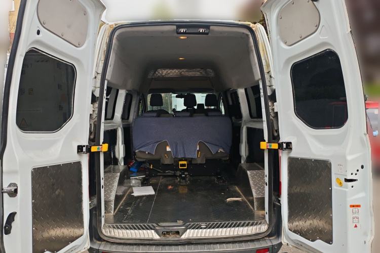 Used Ford Transit  Trunk