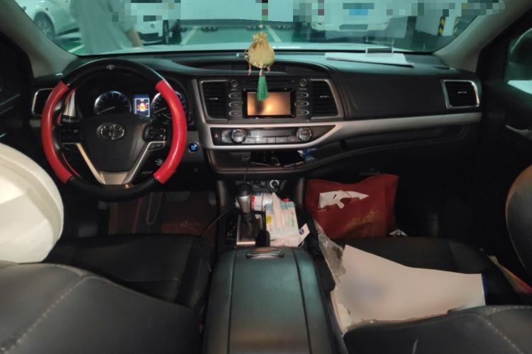 Used Toyota Highlander 2018 2.0T Four-Wheel Drive Luxury Edition 7 Seats China V Emission Standard
