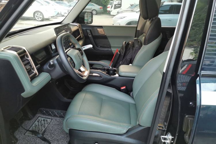 Used iCAR 03 2024 501km Four-wheel Drive Long-Range Advanced Version