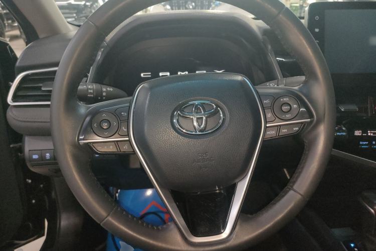 Used Toyota Camry 2021 2.5G Luxury Edition