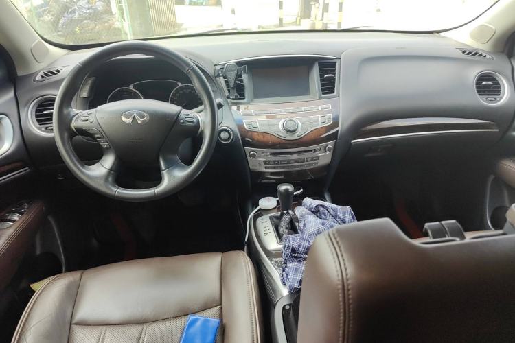 Used Infiniti QX60 2014 2.5 S/C Hybrid Two-Wheel Drive Excellence Edition
