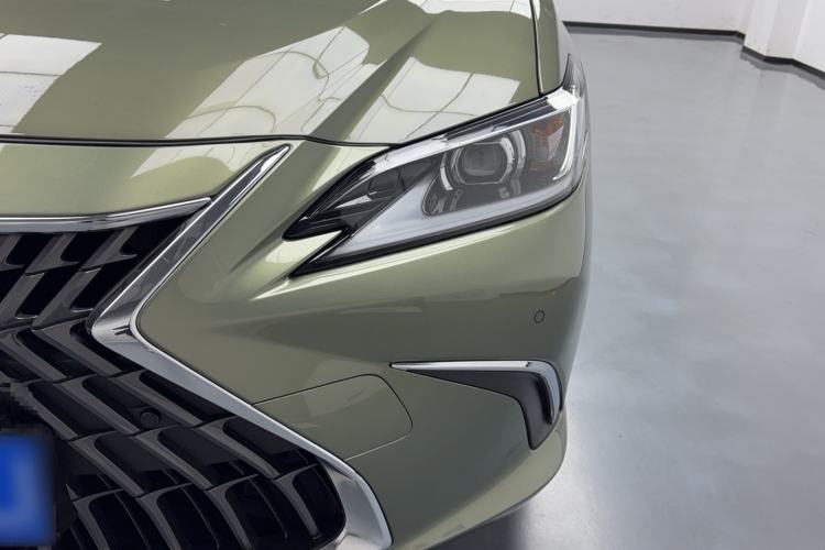 Used Lexus ES 2022 200 Excellence Edition