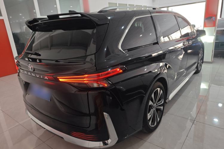 Used Toyota Granvia 2023 2.5L Hybrid Prestige PLUS Edition