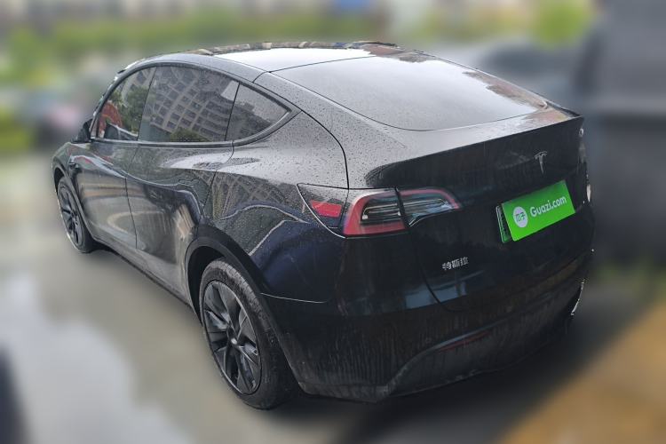 Used Tesla Model Y 2023 Rear-Wheel-Drive Version
