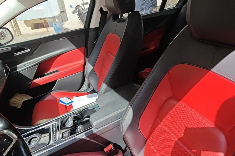 Used Jaguar XE 2015 2.0T 200 PS R-Sport
