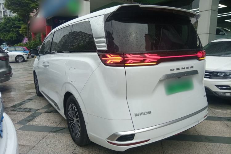 Used Denza D9 2022 DM-i 970 Four-Wheel Drive Flagship Model
