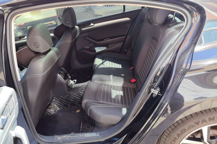 Used Volkswagen Magotan 2020 280TSI DSG Comfort Edition Left Rear Seat