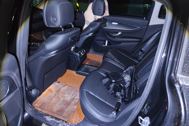 Used Mercedes-Benz E-Class 2019 E 300 L Sporty and Stylish Model