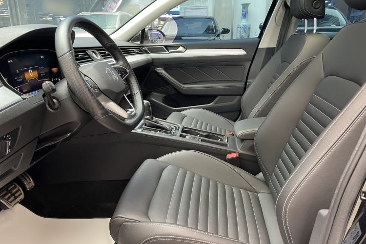 Used Volkswagen Magotan 2023 2 Million Units Limited-Edition 280TSI DSG Comfort Version Left Front Seat