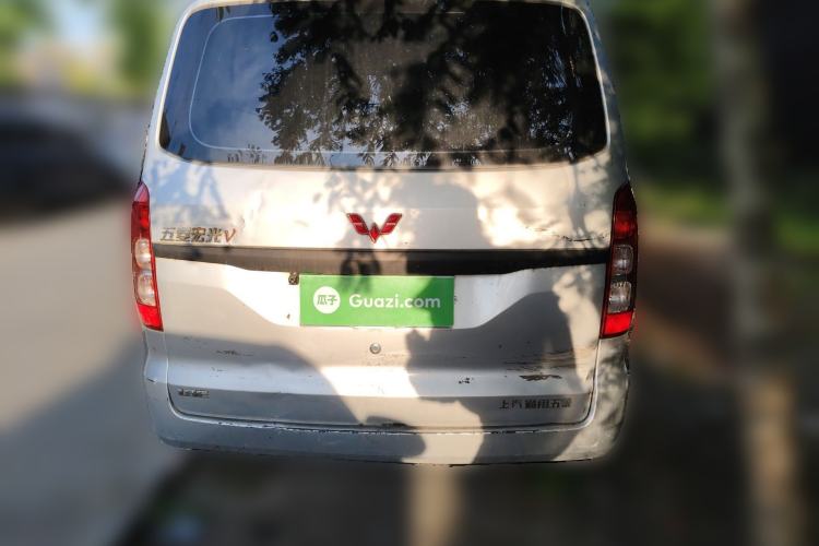 Used Wuling Hongguang V 2019 1.5L Jingqu Version China VI LAR
