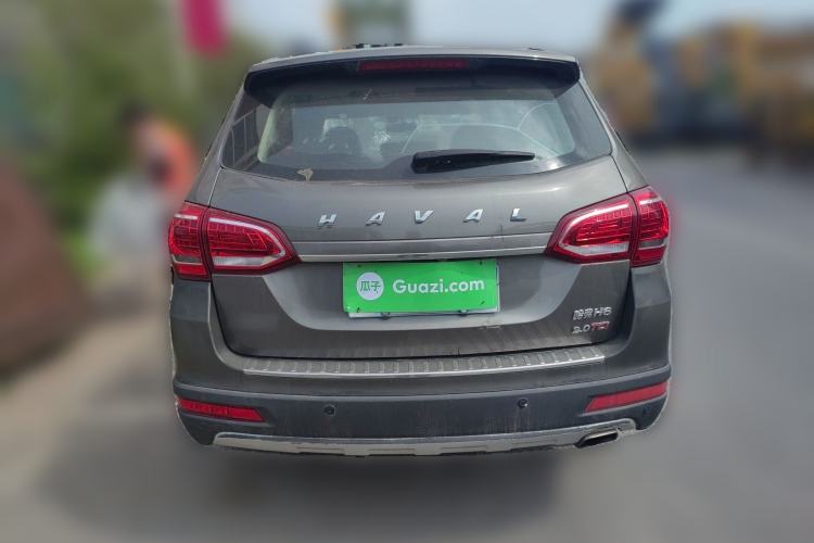 Used Haval H6 2014 Sport Edition 2.0T Diesel Manual Two-Wheel-Drive Elite Model Rear