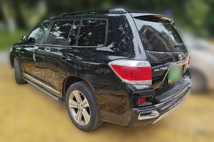 Used Toyota Highlander 2012 2.7L Two-Wheel Drive 7-Seater Luxury Edition Rear Left 45 Deg