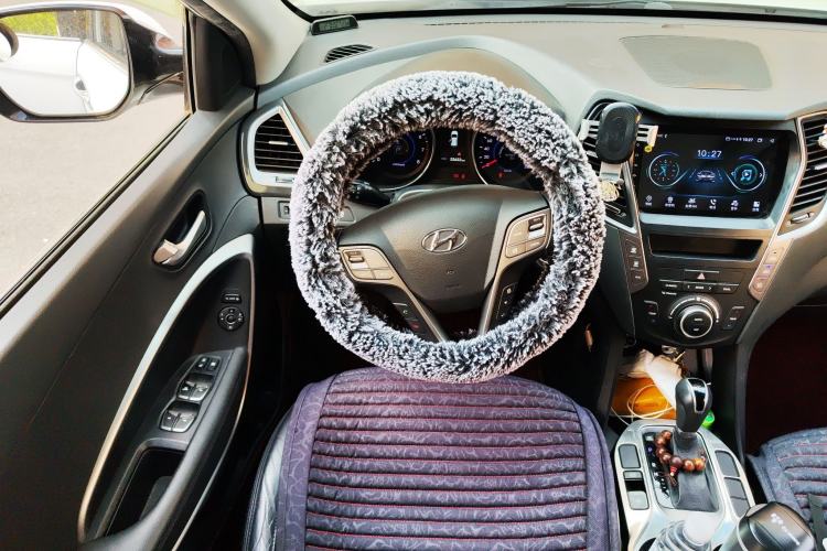 Used Hyundai Santa Fe 2015 2.0T Automatic 4x4 Smart 7-Seater