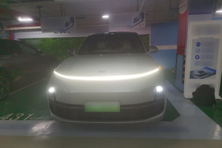 Used Li Auto L9 2022 Max model
