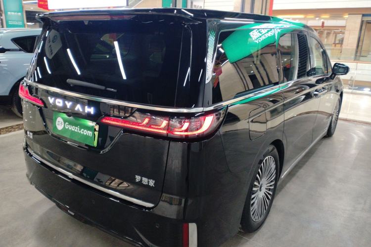 Used VOYAH Dream 2025 PHEV Four-Wheel-Drive Flagship Version – Qiankun Edition
