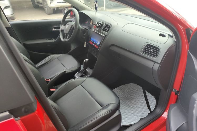 Used Volkswagen Polo 2016 1.4L Automatic Trendy Model
