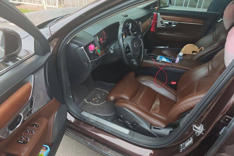 Used Volvo S90 2018 T5 Prestige Edition Driver Seat