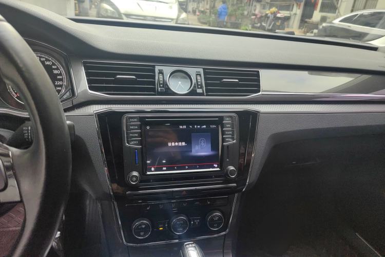 Used Volkswagen Passat 2017 330TSI DSG Prestige Edition
