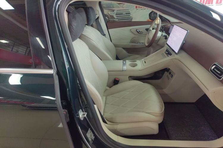 Used Chery Fulwin A9L 2025 Model, Guanghui Four-Wheel Drive Peak Edition
