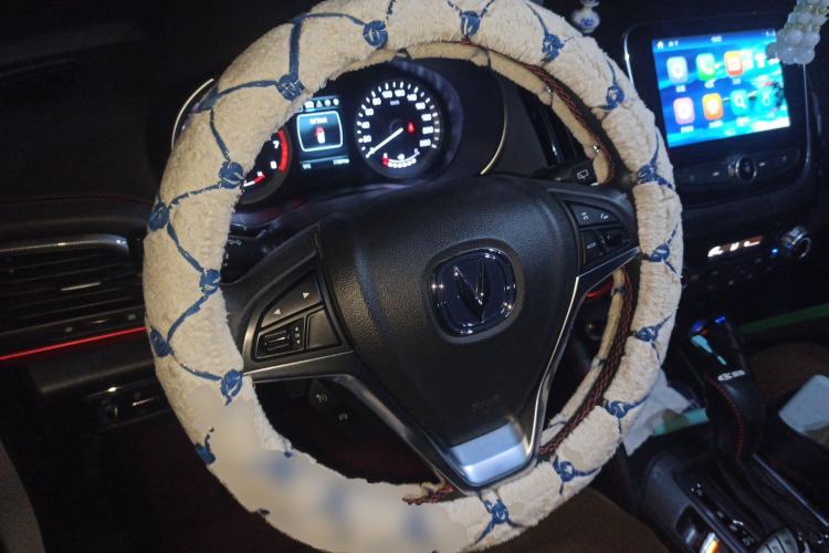 Used CHANGAN CS55 2017 1.5T Automatic Colorful Edition Steering Wheel