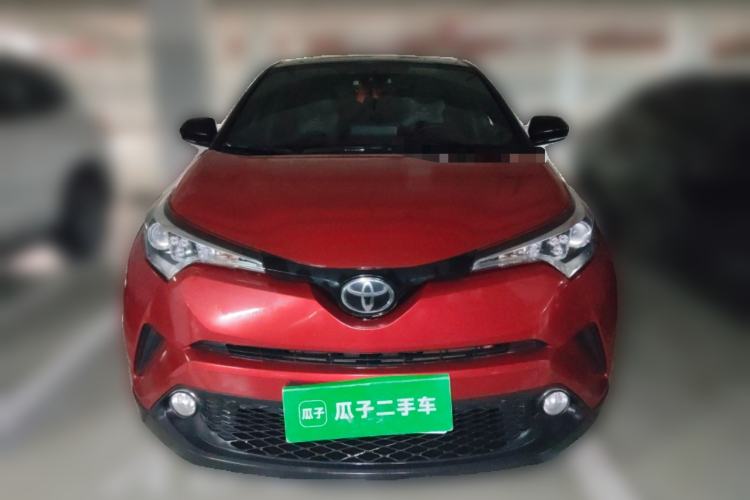 Used Toyota C-HR 2018 2.0L Leading with Sunroof China V Standard