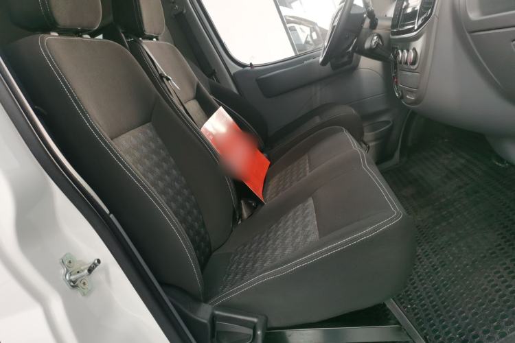 Used SAIC MAXUS Xintu V80 2021 2.0T AMT Classic Aoyuntong Short Wheelbase Mid-Roof 5/6-Seater