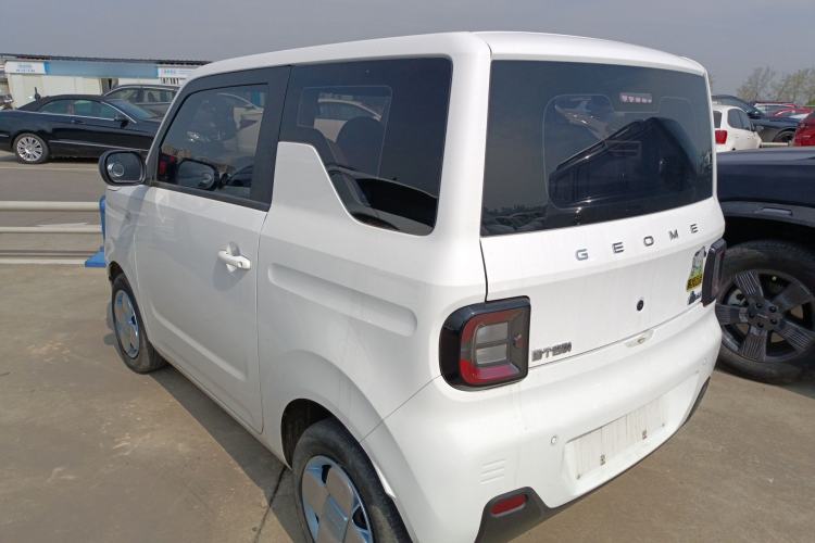 Used Geely Galaxy Panda 2023 Panda Mini 200km Endurance Bear Exterior 2
