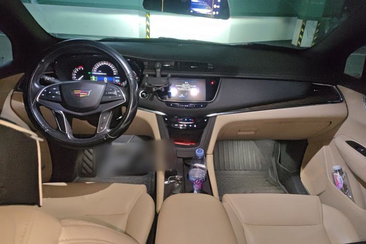 Used Cadillac XT5 2016 28T Four-Wheel Drive Tech Version
