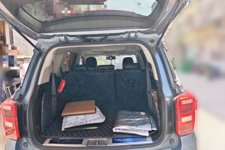 Used GAC Trumpchi GS8 2017 320T Two-Wheel Drive Luxury Smart Connectivity Version (7 Seats) Trunk