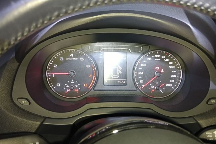 Used Audi Q3 2015 30 TFSI Comfort Model
