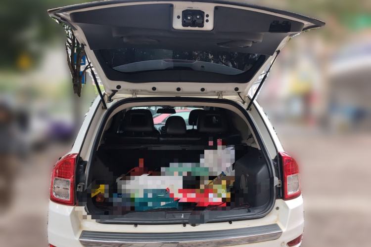 Used Jeep Compass 2013 2.0L two-wheel drive luxury version
