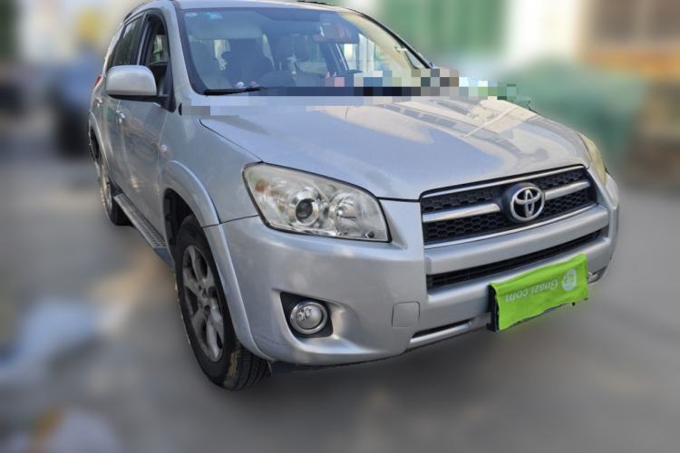 Used Toyota RAV4 2009 2.4L Automatic Luxury Navigation Edition

