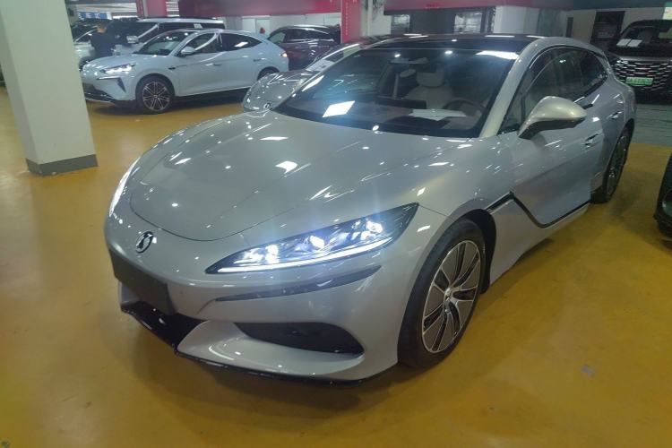 Used Denza Z9GT 2024 630 All-Wheel Drive Max Edition