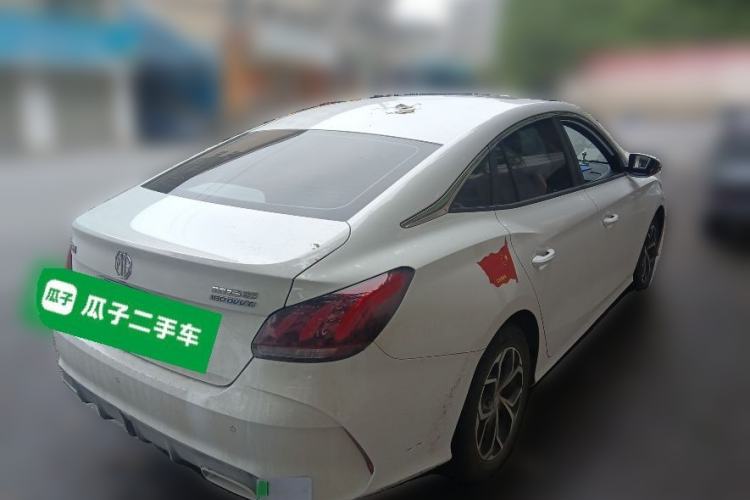 Used MG 5 2022 180 DVVT Manual Youth Luxury Edition
