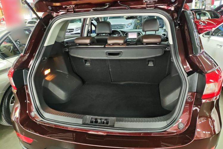 Used GAC Trumpchi GS4 2016 235T G-DCT Luxury Edition Trunk