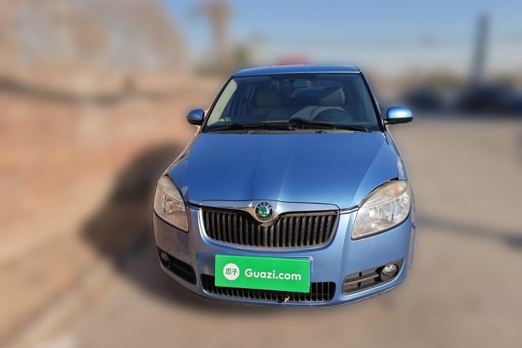 Used Skoda Fabia 2011 1.4L Automatic Crystal Edition